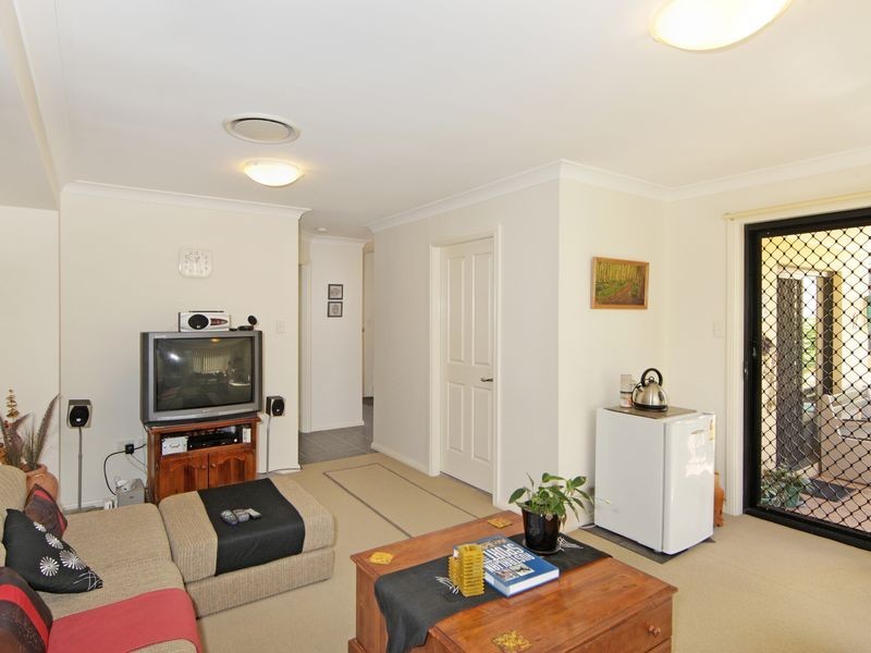 6/160 Ocean Parade, Blue Bay NSW 2261