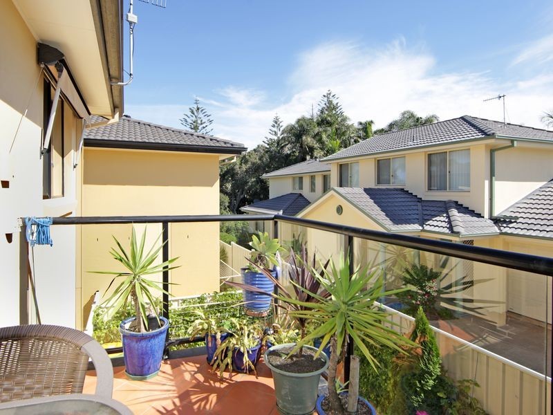 6/160 Ocean Parade, Blue Bay NSW 2261