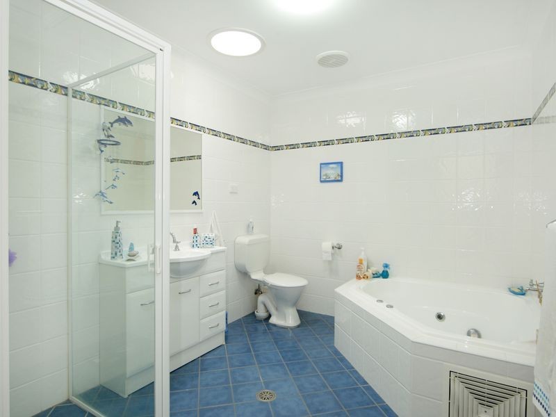 6/160 Ocean Parade, Blue Bay NSW 2261