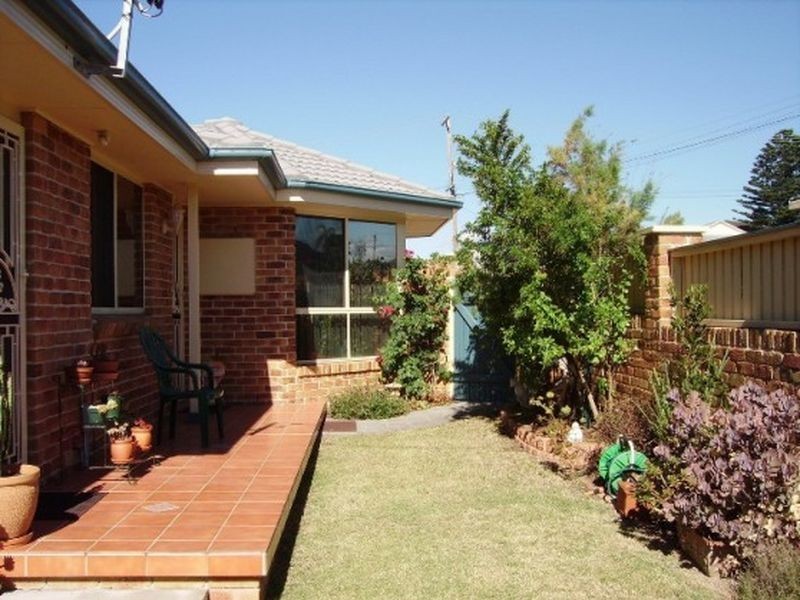 10B Gosford Avenue, The Entrance NSW 2261