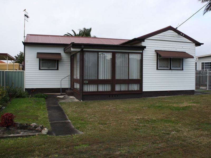 27 Rhodin Drive, Long Jetty NSW 2261