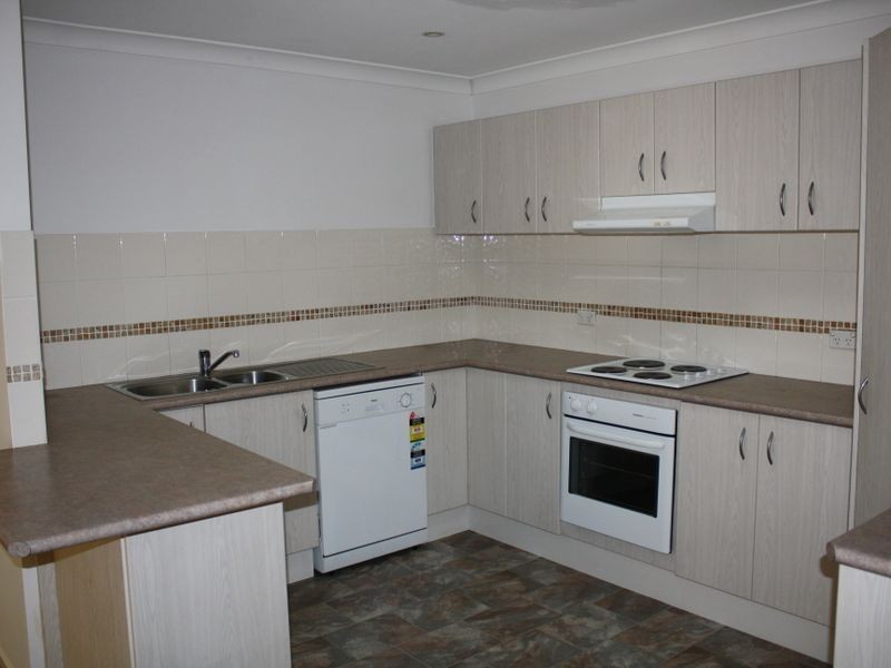 2/16 McLachlan Avenue, Long Jetty NSW 2261