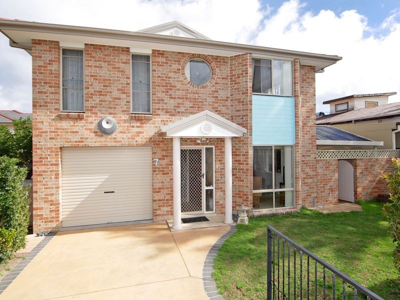 7 Watkins Street, Long Jetty NSW 2261