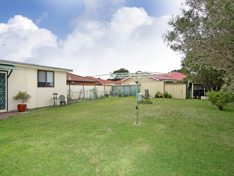 19 Yethonga Avenue, Blue Bay NSW 2261