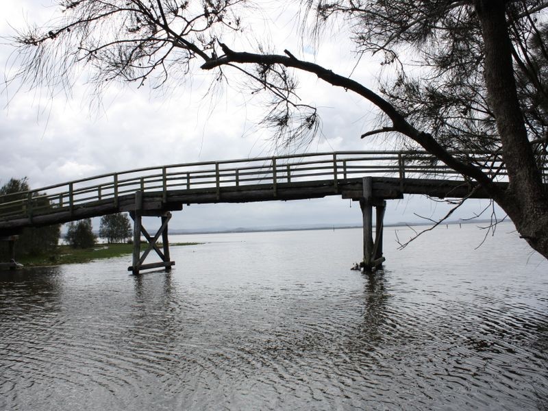 2 McLean Street, Killarney Vale NSW 2261