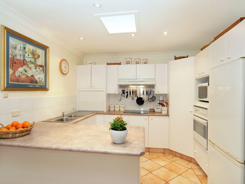 39 Hutton Road, The Entrance NSW 2261