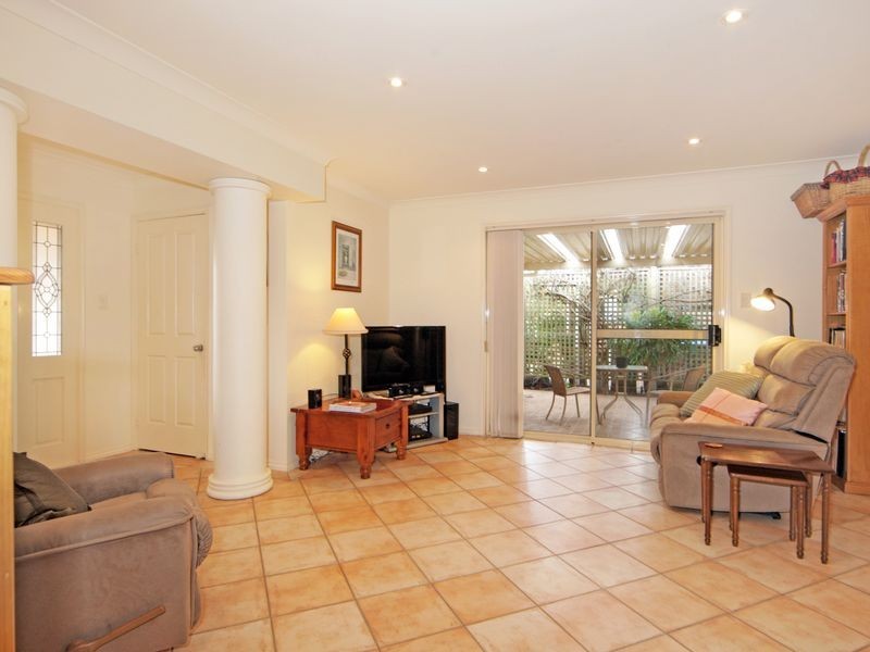 39 Hutton Road, The Entrance NSW 2261