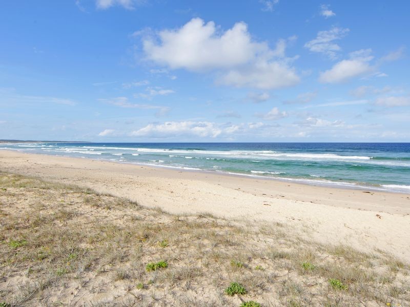 39 Hutton Road, The Entrance NSW 2261