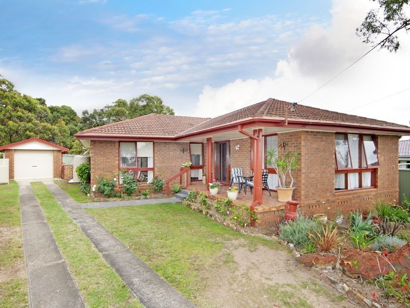 8 Garden Grove, Bateau Bay NSW 2261