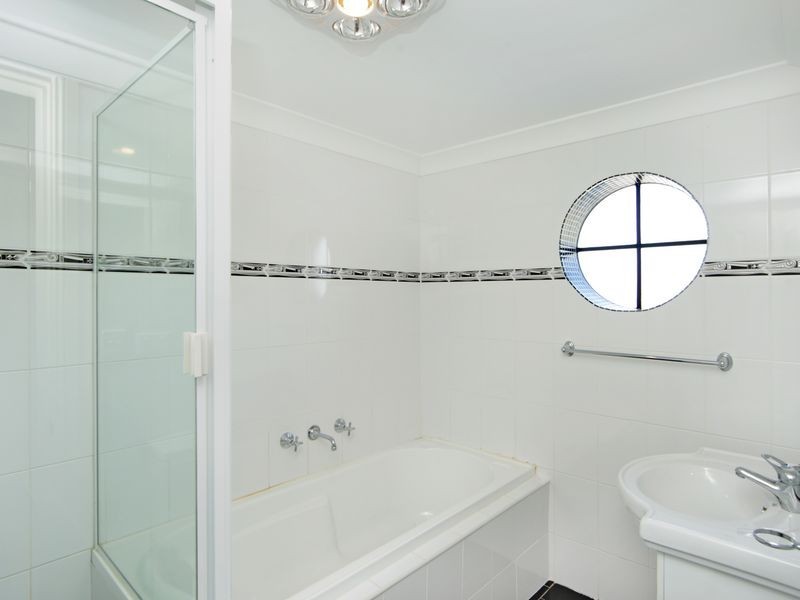 4/1-3 McGirr Avenue, The Entrance NSW 2261