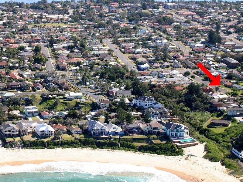 143 Ocean Parade, Blue Bay NSW 2261