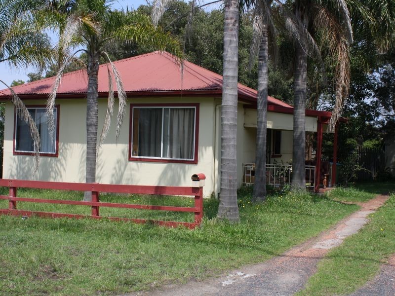 1 Gilbert Street, Long Jetty NSW 2261
