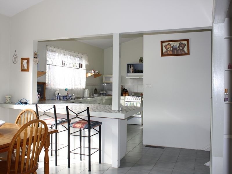 37 Judith Ann Drive, Berkeley Vale NSW 2261