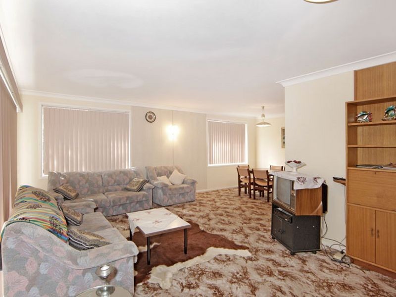 144 Bay Road, Toowoon Bay NSW 2261