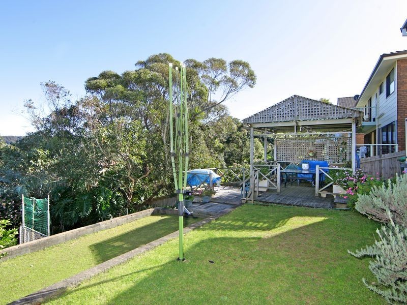 7 Boos Road, Forresters Beach NSW 2260