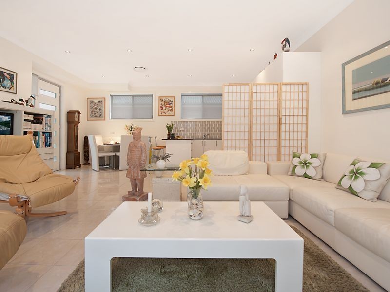 1/13 Yethonga Avenue, Blue Bay NSW 2261