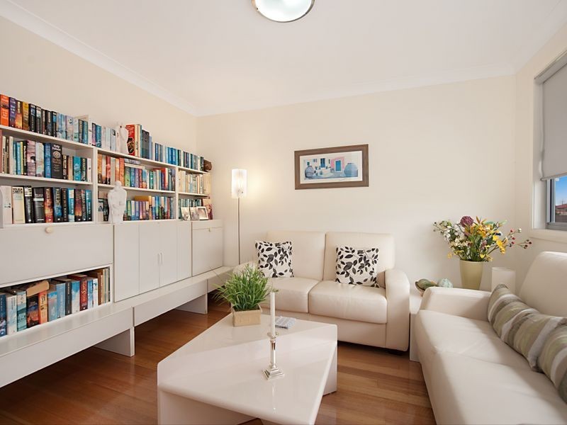 1/13 Yethonga Avenue, Blue Bay NSW 2261