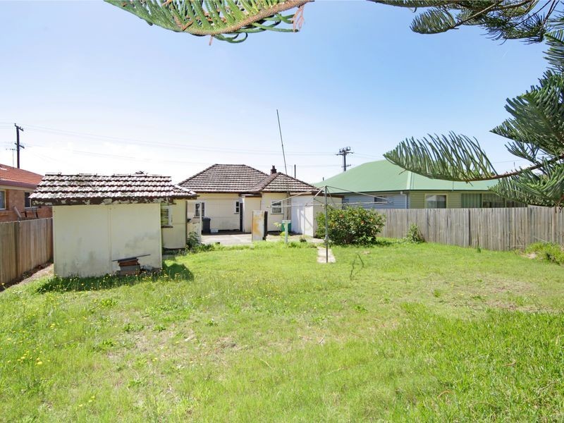 43 Boondilla Road, Blue Bay NSW 2261