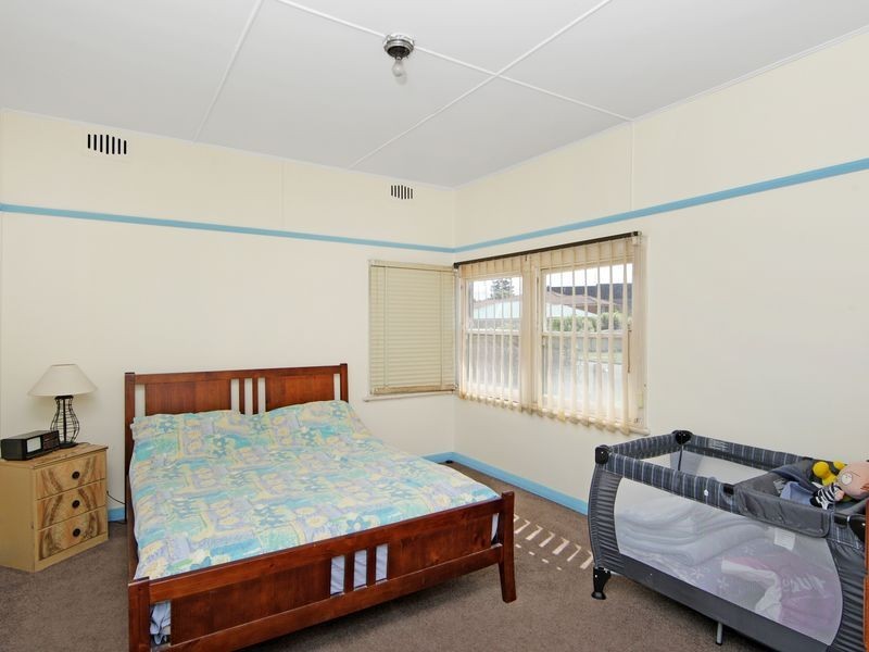 43 Boondilla Road, Blue Bay NSW 2261