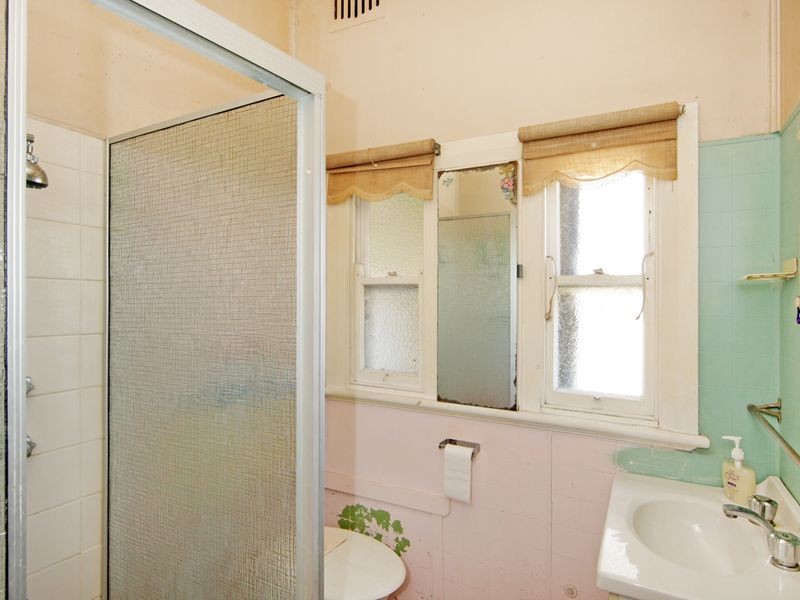 43 Boondilla Road, Blue Bay NSW 2261