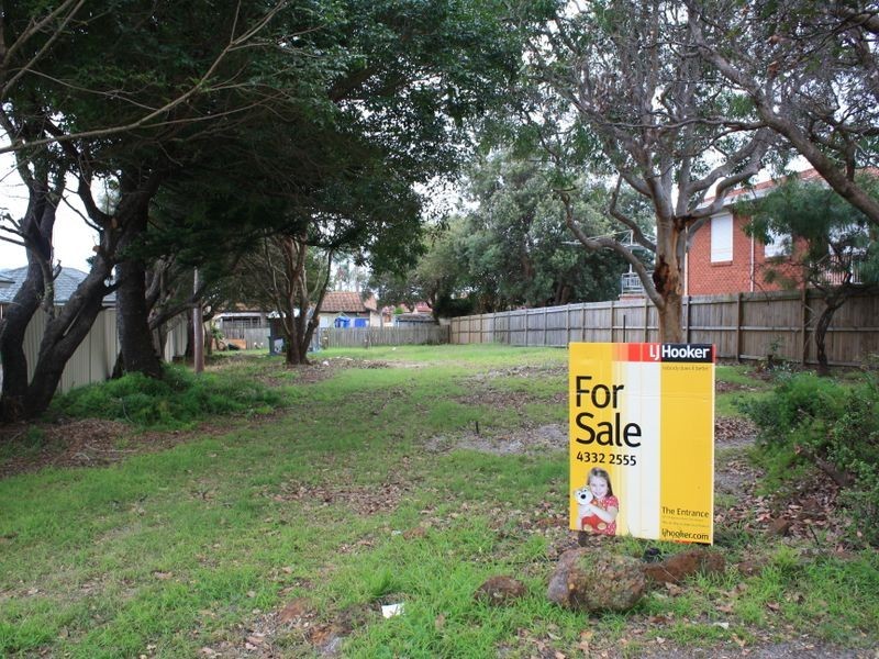 22 Warrigal Street, The Entrance NSW 2261