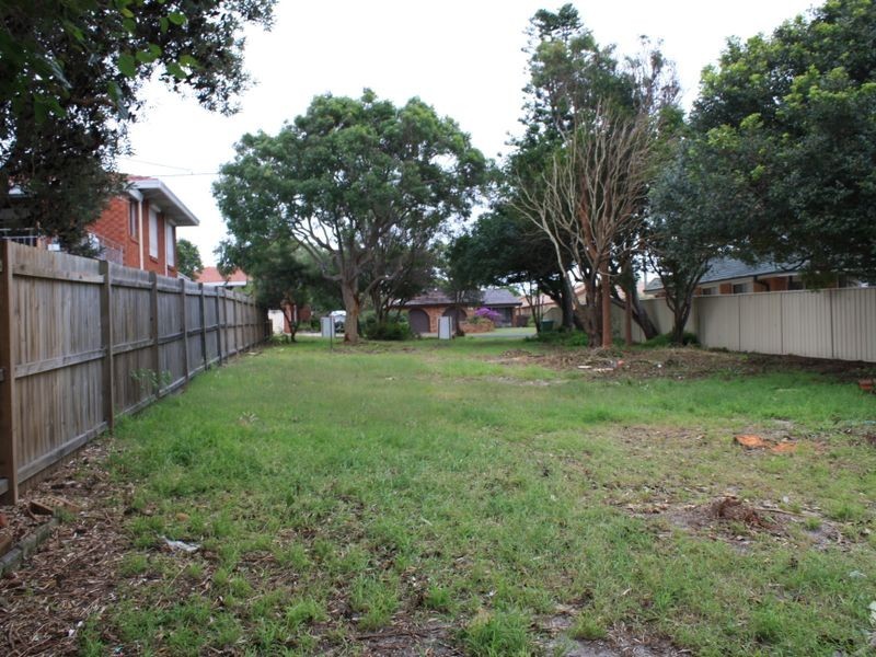 22 Warrigal Street, The Entrance NSW 2261