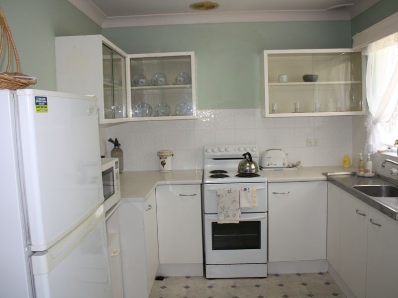 11 Stella Street, Long Jetty NSW 2261