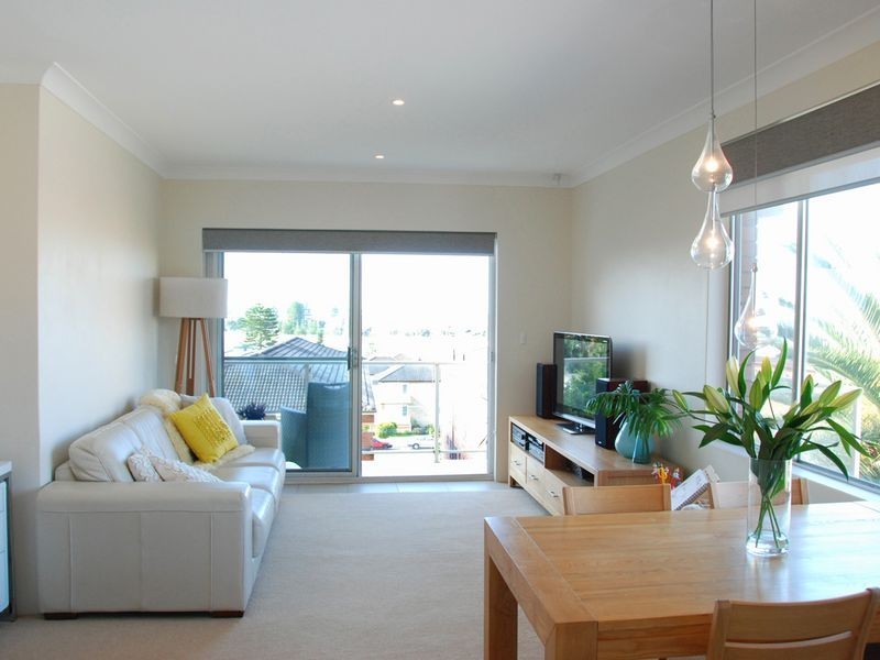 6/8 Bayview Avenue, The Entrance NSW 2261