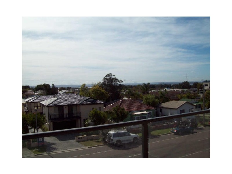18/14-18 Torrens Avenue, The Entrance NSW 2261