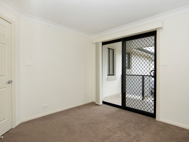 2/14 Oaks Avenue, Long Jetty NSW 2261