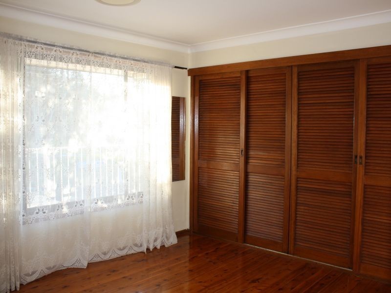 8 Tuggerah Parade, The Entrance NSW 2261