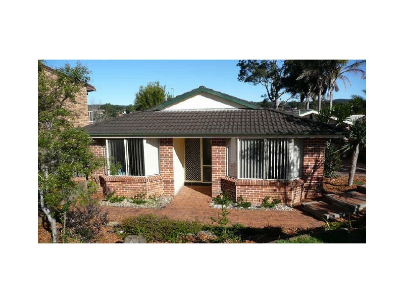 12 Pendant Parade, Killarney Vale NSW 2261