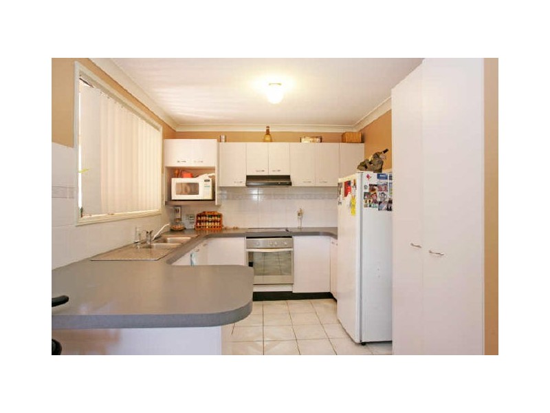 12 Pendant Parade, Killarney Vale NSW 2261