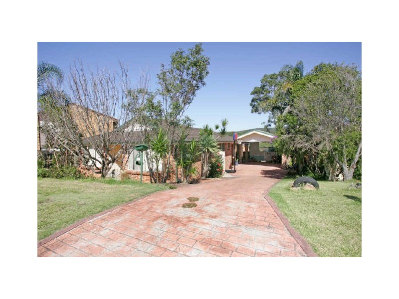 12 Pendant Parade, Killarney Vale NSW 2261