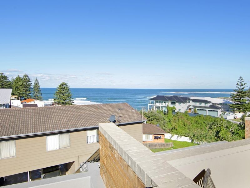 2/146 Ocean Parade, Blue Bay NSW 2261