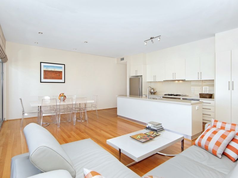 2/146 Ocean Parade, Blue Bay NSW 2261