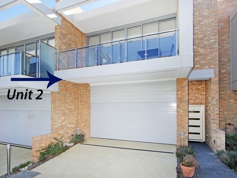 2/146 Ocean Parade, Blue Bay NSW 2261