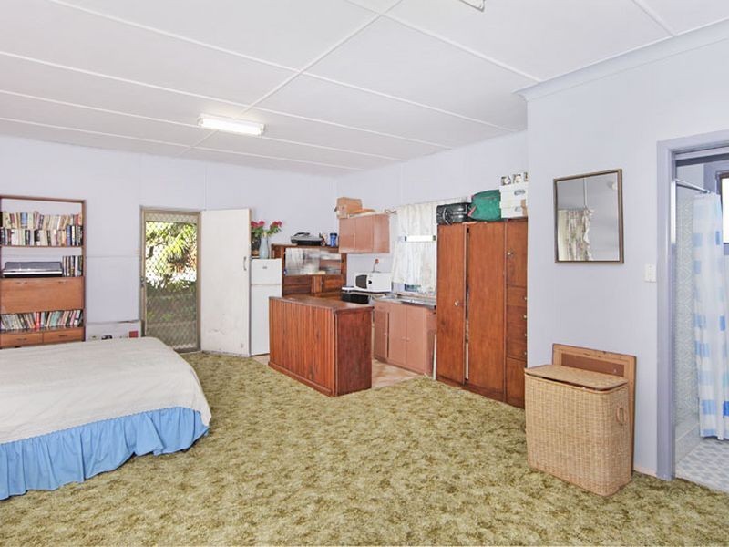 39 Lakeside Parade, The Entrance NSW 2261