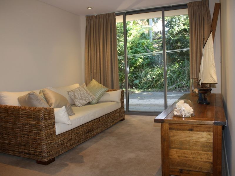 8/146 Ocean Parade, Blue Bay NSW 2261