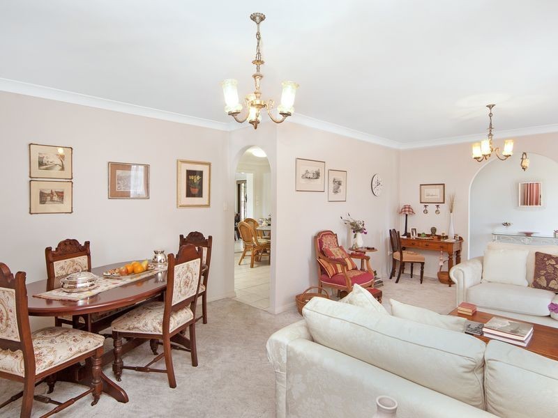 30 Henry Parkes Drive, Berkeley Vale NSW 2261