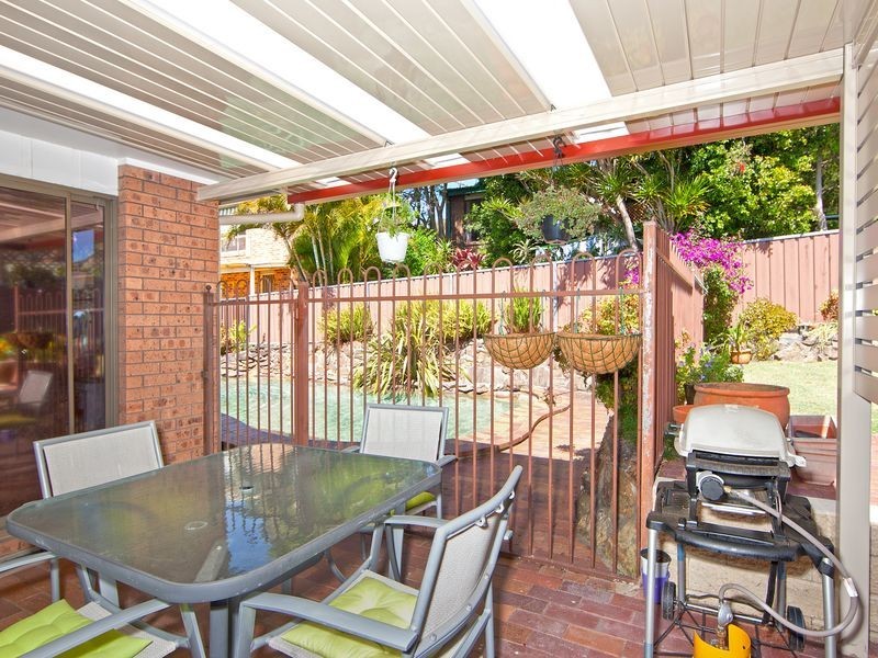 30 Henry Parkes Drive, Berkeley Vale NSW 2261