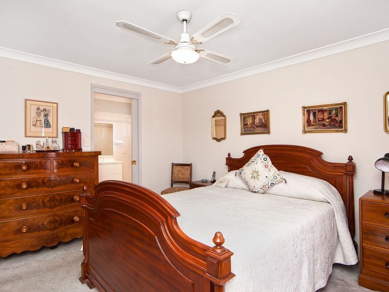 30 Henry Parkes Drive, Berkeley Vale NSW 2261