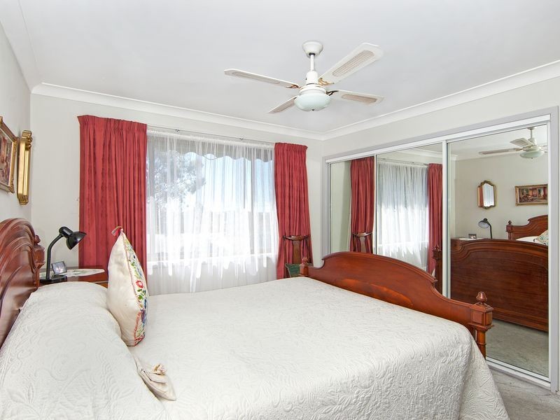 30 Henry Parkes Drive, Berkeley Vale NSW 2261