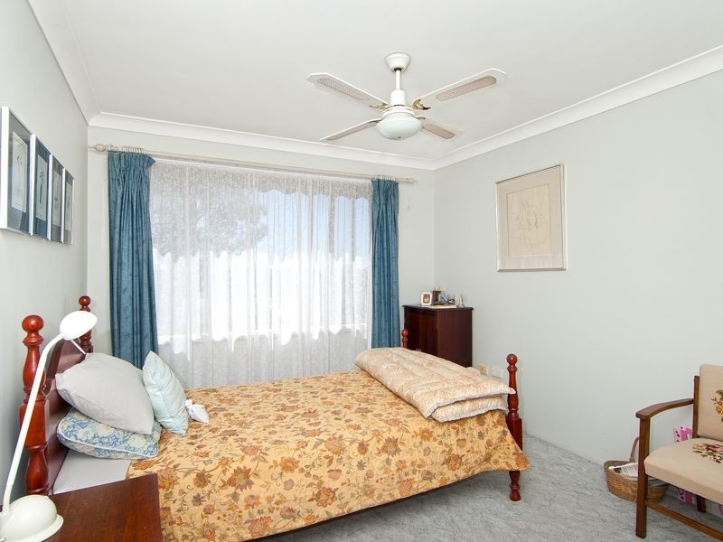 30 Henry Parkes Drive, Berkeley Vale NSW 2261