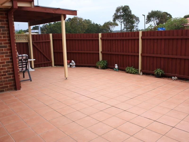 1 Friendship Close, Bateau Bay NSW 2261