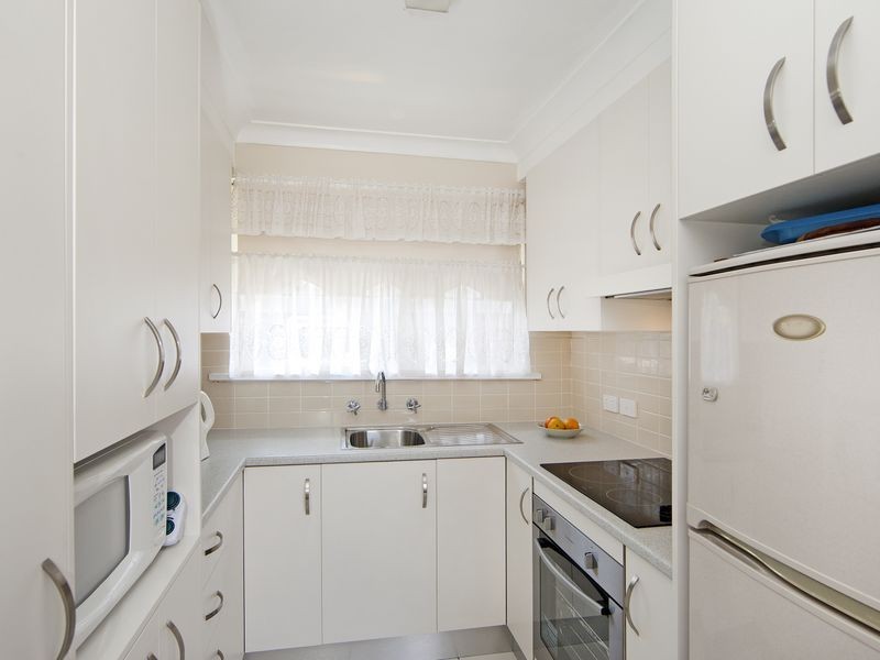8/38-40 Oakland Avenue, The Entrance NSW 2261