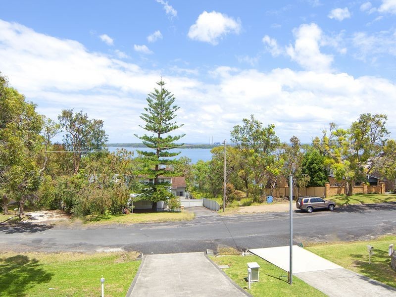 13 Andrew Street, Lake Munmorah NSW 2259
