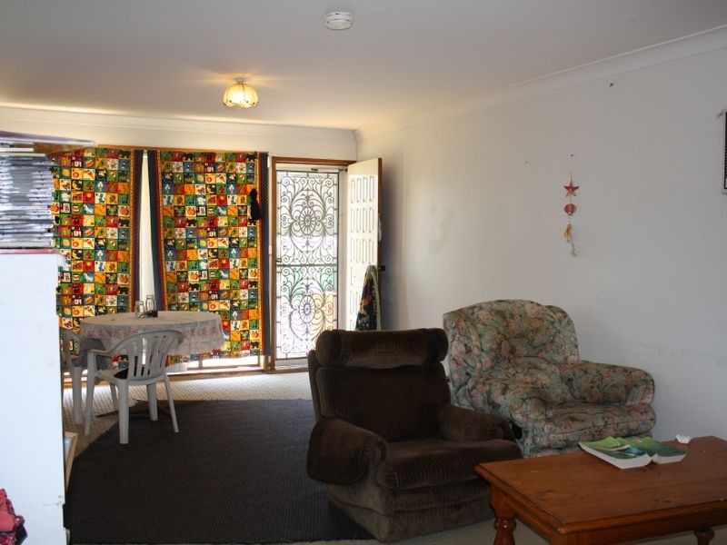 1/2 Lynch Crescent, The Entrance North NSW 2261