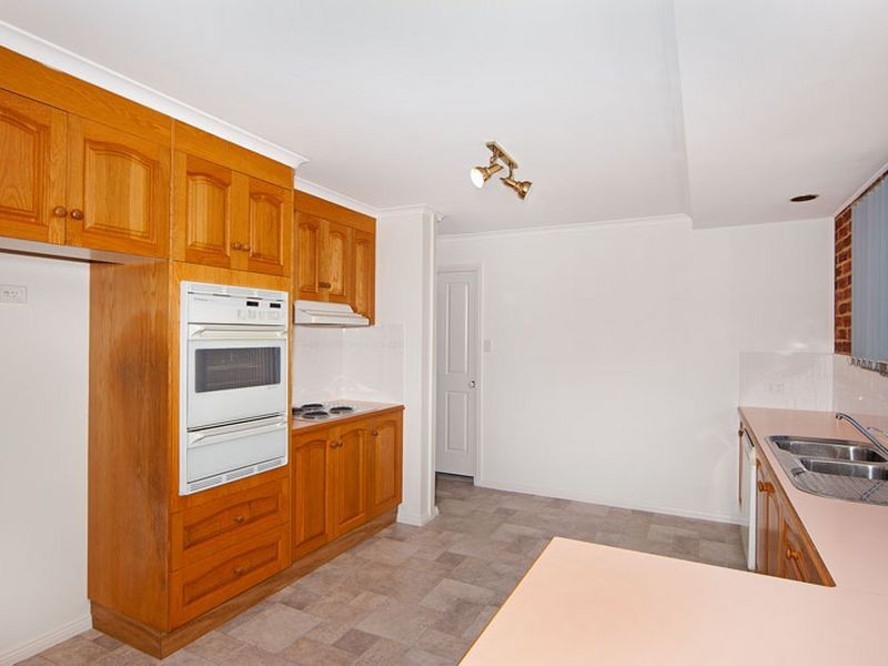 2/3 Gordon Road, Long Jetty NSW 2261