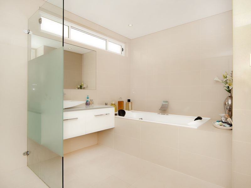 21a Hargraves Street, The Entrance North NSW 2261
